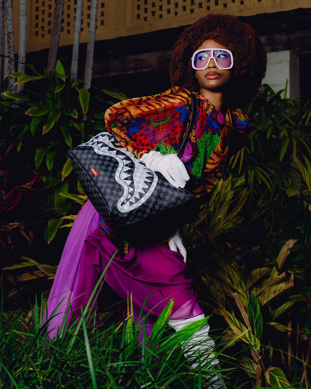 NOIR FANG TOTE - Image 6