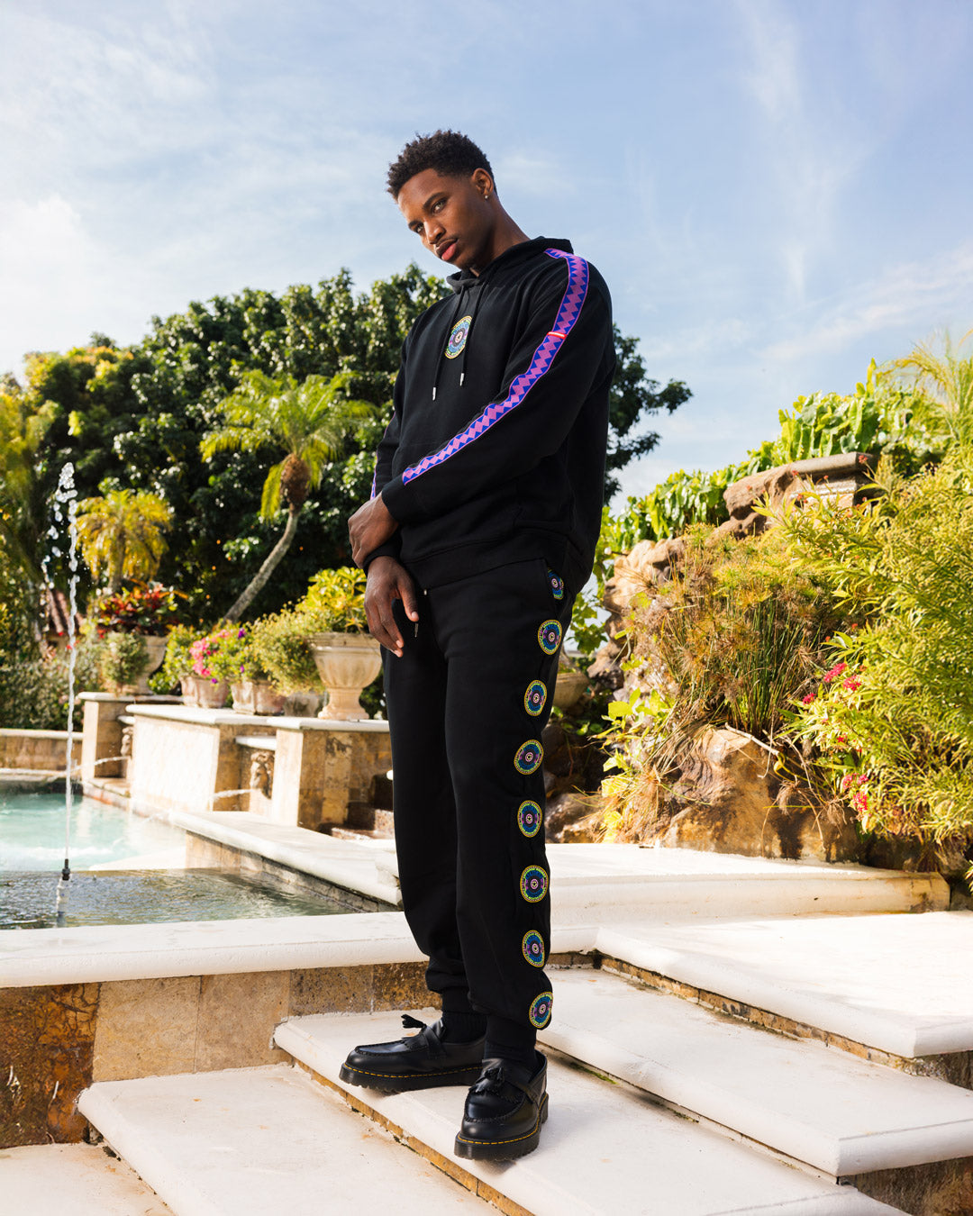 A.I. 12 BROOKLYN & BEYOND ?C SANDFLOWER COLLAB HOODY - Image 2