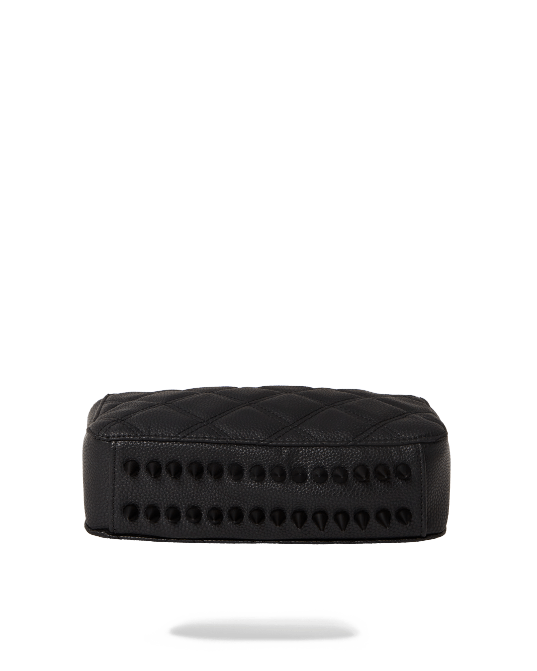 NOIR QUILT GOLD CHAIN SHARK HANDBAG - Image 11