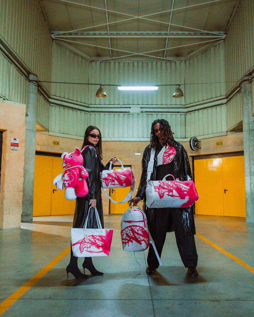 DESIGN STORM TOTE - Image 13